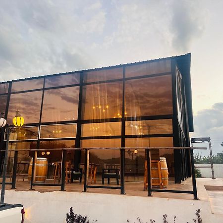 The Shed Venue & Boutique Hotel Лилонгве Екстериор снимка