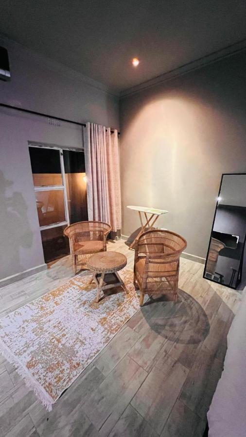 The Shed Venue & Boutique Hotel Лилонгве Екстериор снимка