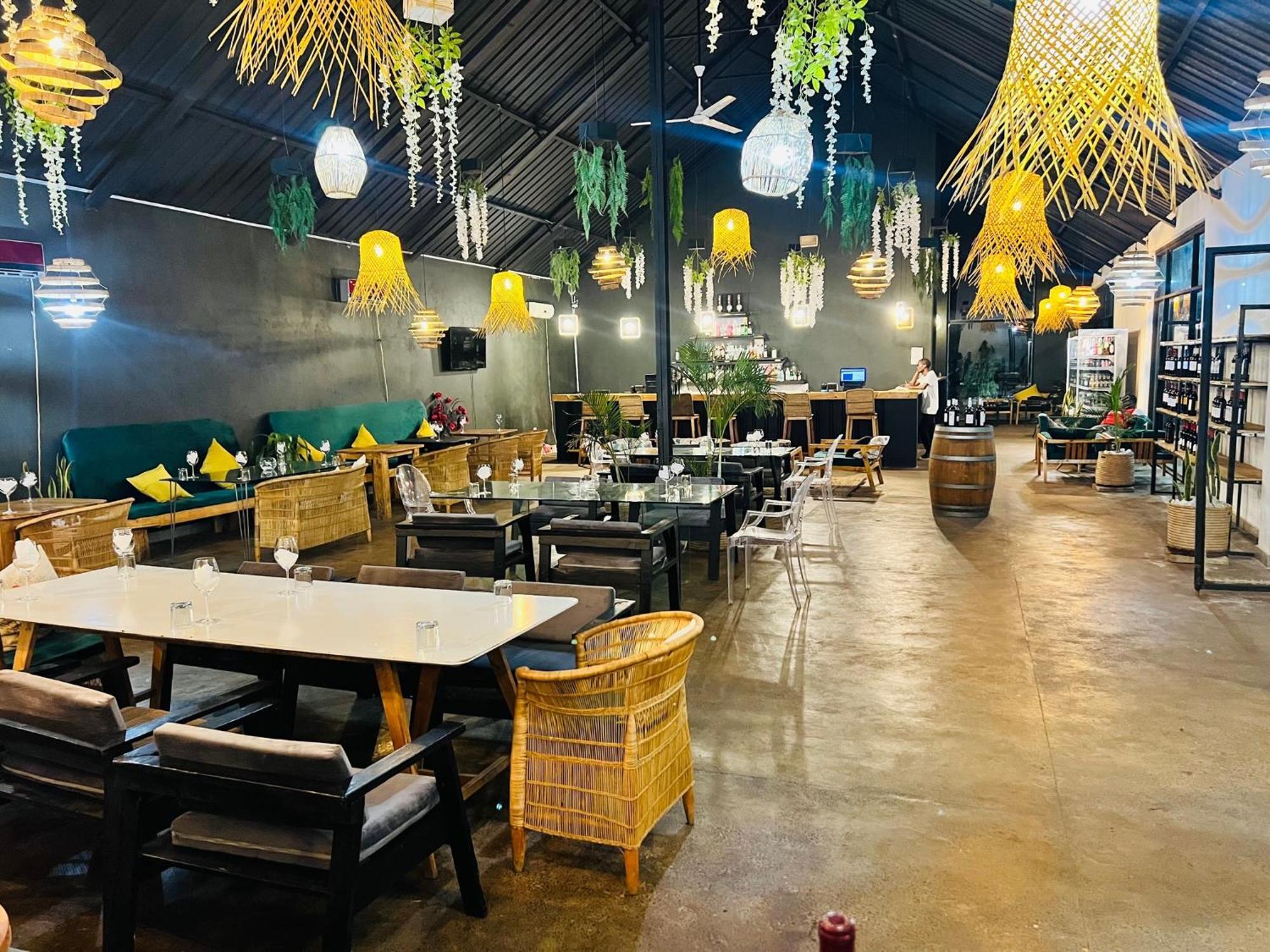 The Shed Venue & Boutique Hotel Лилонгве Екстериор снимка