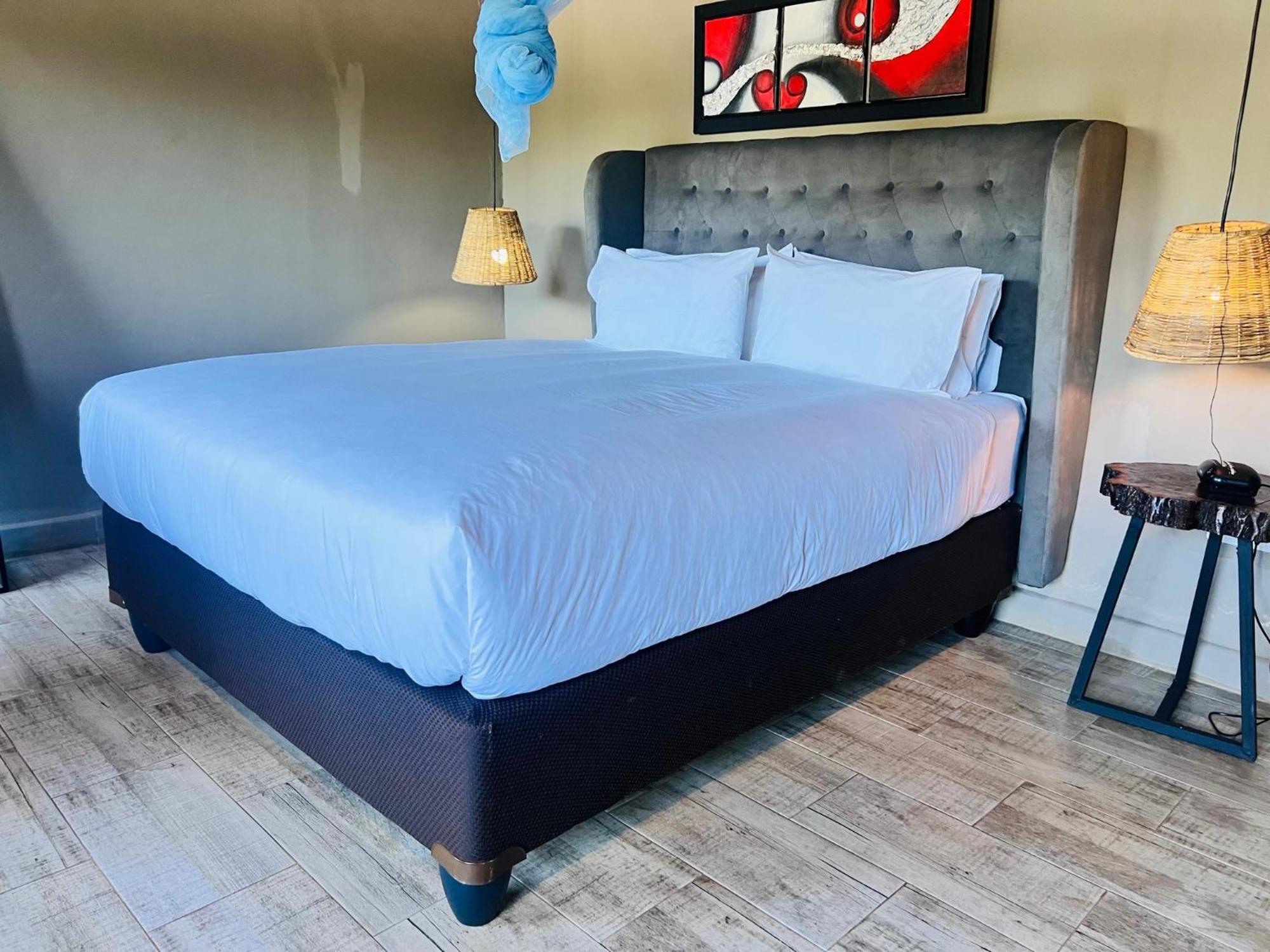The Shed Venue & Boutique Hotel Лилонгве Екстериор снимка
