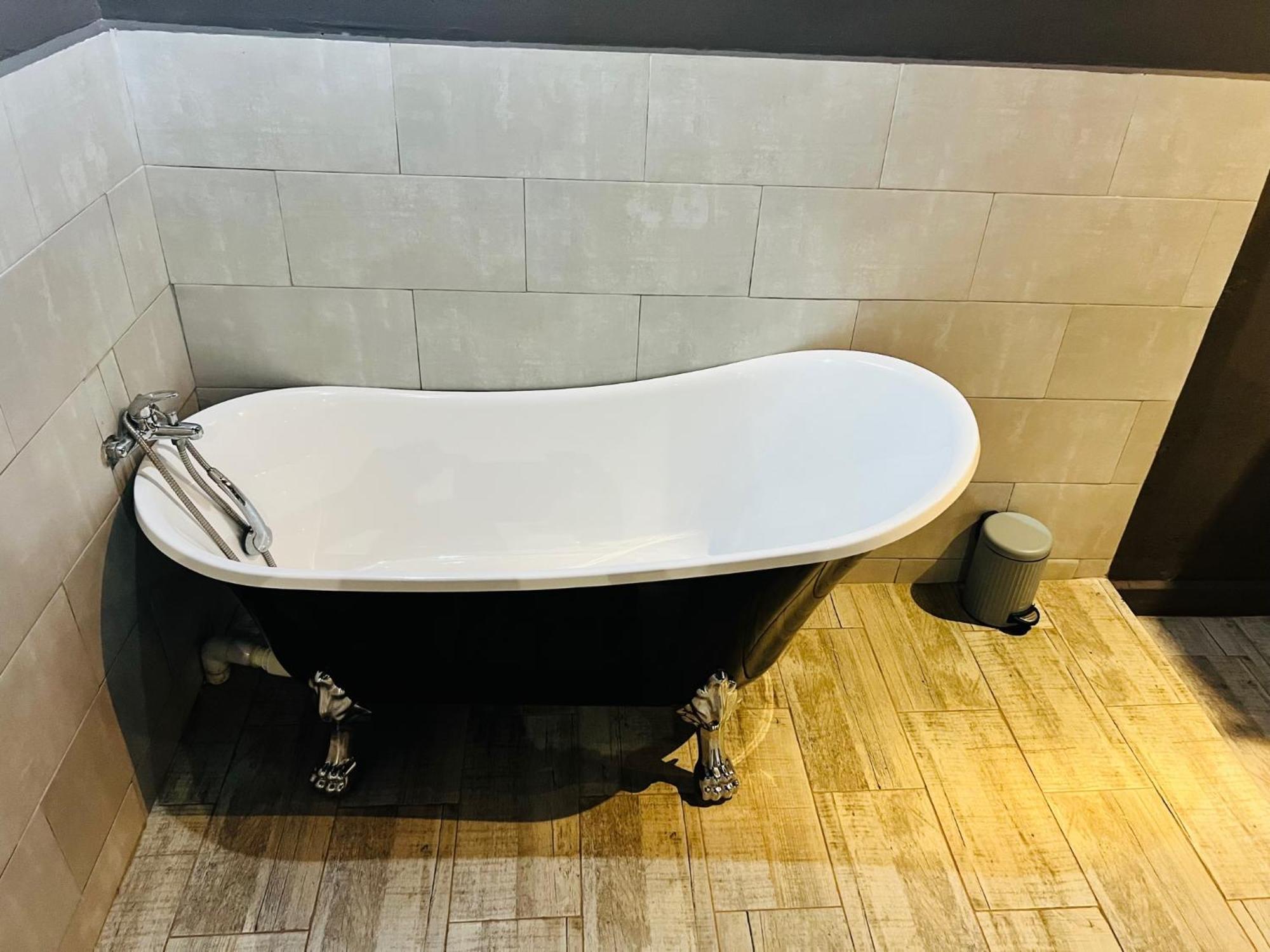 The Shed Venue & Boutique Hotel Лилонгве Екстериор снимка